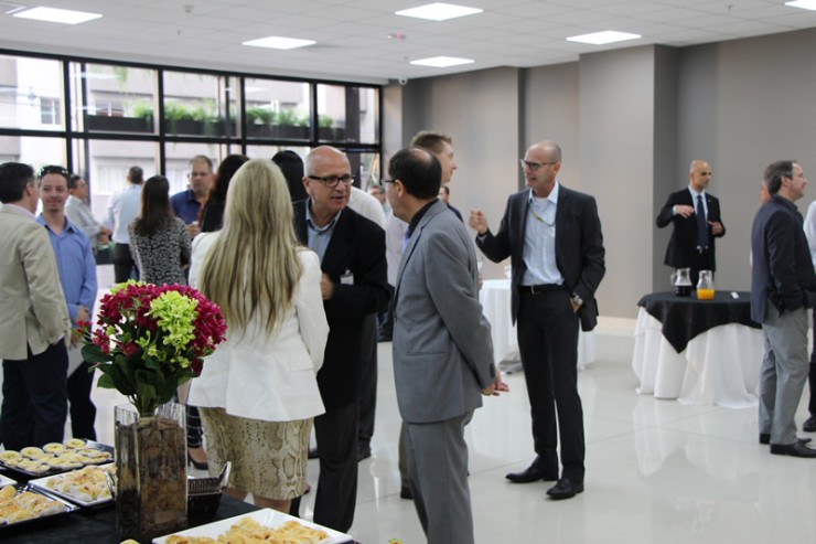 Convidados da FAE para a inauguração do Centro de Excelência em Operações.