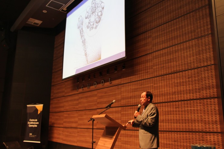 O palestrante Jorge Muniz é professor da Unesp e principal referência nacional na área de Gestão do Conhecimento em Operações.