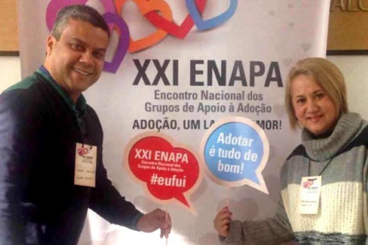 Os professores Marinho e Fabiana Kodota registrando sua participação no evento