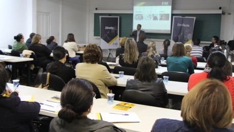 Recomendação marcou palestra sobre Direito trabalhista preventivo na Faculdade FAE São José dos Pinhais