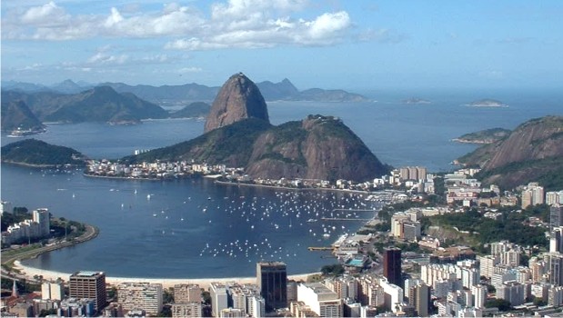 Pontos turísticos e visitas culturais fazem parte do roteiro.