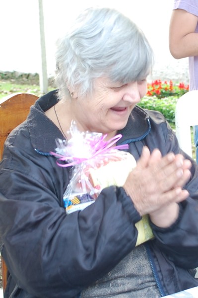 Visita ao Asilo Bom Jesus.
Foto: Thalyta do Pilar Pereira Nette