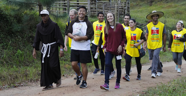 A 7ª edição da caminhada será nos dias 14 e 15 de abril em Campos do Jordão (SP).