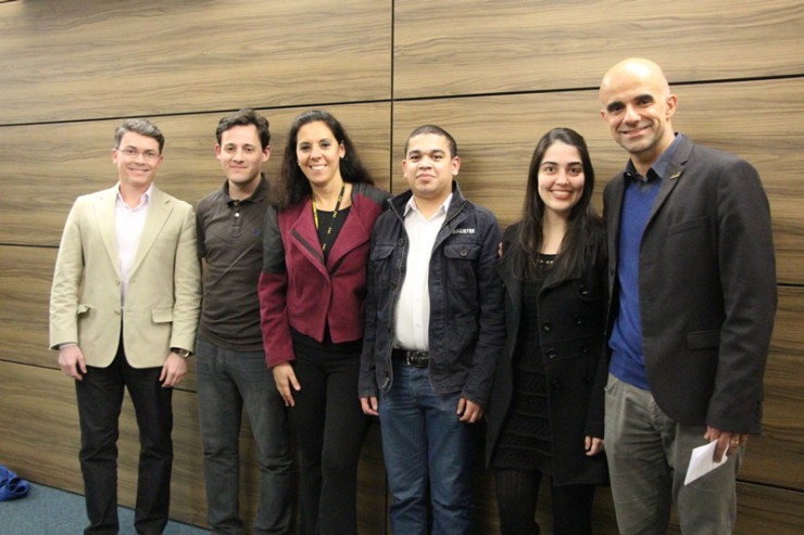 Equipe responsável por apresentar o projeto da empresa Mondelez