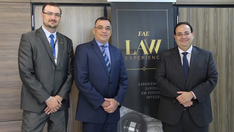 LAW Experience é uma proposta inovadora de graduação que oferece experiências nacionais e internacionais ao estudante