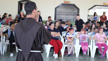 Atividades foram desenvolvidas durante 2016 em parceria com os frades franciscanos