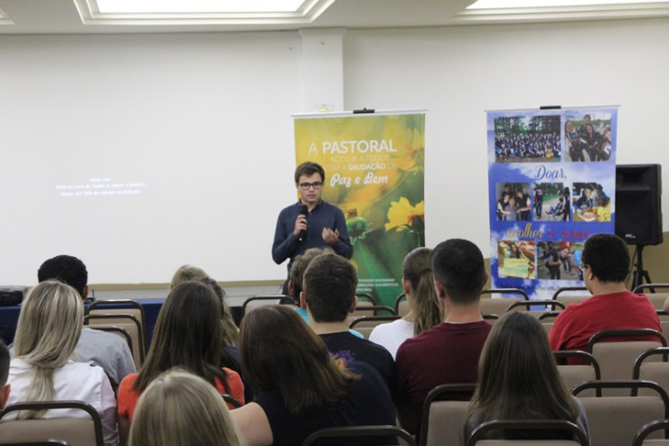 Aula inaugural aos calouros 2016 da FAE São José dos Pinhais.